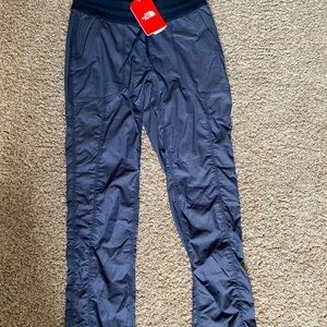 The North Face Women’s Aphrodite 2.0 Pants - M